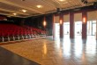 Theatersaal mit freiem Parkett